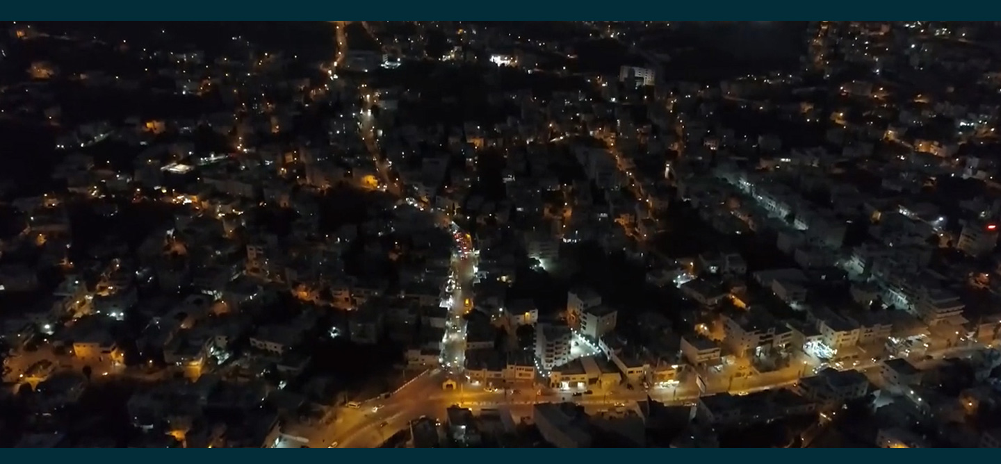 رَبِّ اجْعَلْ هَـَذَا بَلَدًا آمِنًا وَارْزُقْ أَهْلَهُ مِنَ الثَّمَرَاتِ